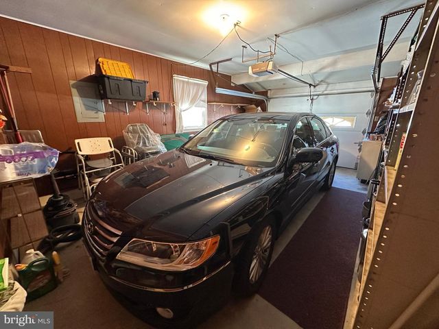 10829 OAK VALLEY DR, Hagerstown, MD 21740