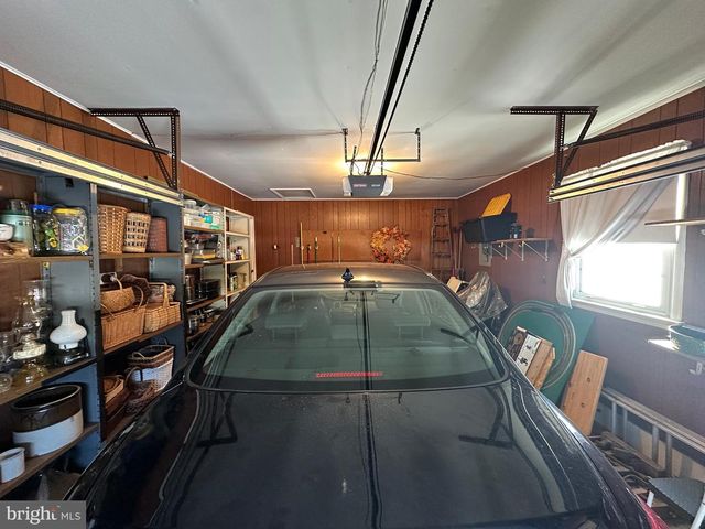 10829 OAK VALLEY DR, Hagerstown, MD 21740