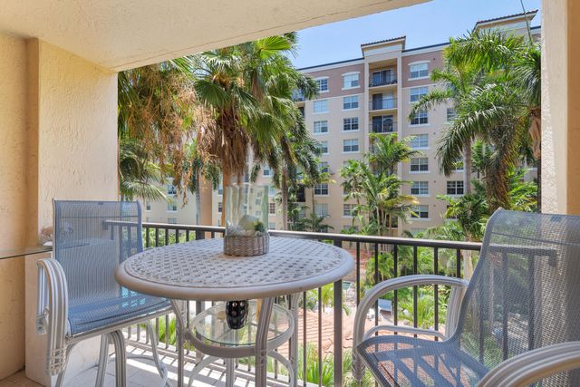 1801 N Flagler Drive 431, West Palm Beach, FL 33407