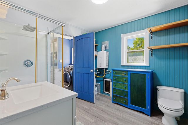 3322 Oak Drive, Dickinson, TX 77539