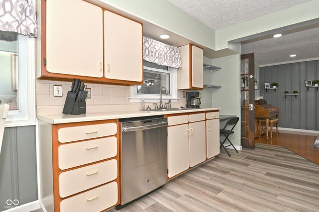 7022 Camden Street, Indianapolis, IN 46227