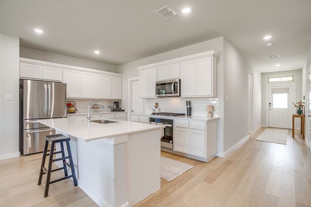 5845 Corazon Lane, Fort Worth, TX 76126