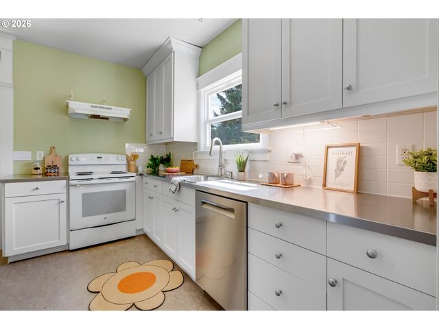 1406 Ne FAILING St, Portland, OR 97212