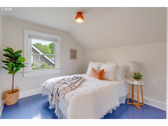 1406 Ne FAILING St, Portland, OR 97212