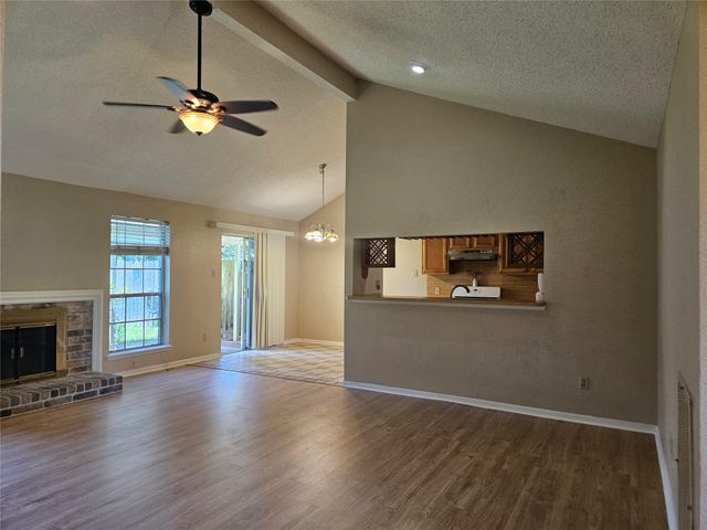 2822 Chimneystone Circle, Sugar Land, TX 77479