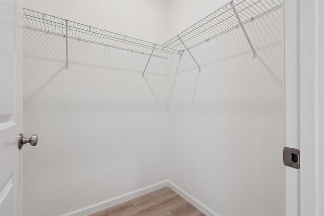 135 Sunbird Court, Waterloo, IA 50701