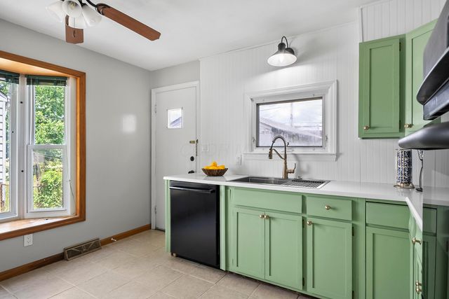 1704 Rhoda Avenue, Columbus, OH 43212