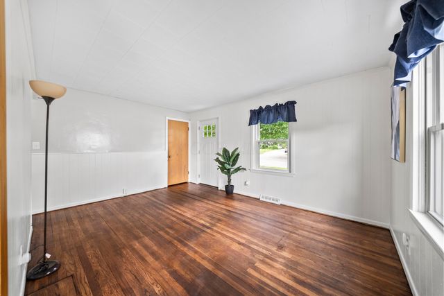 1704 Rhoda Avenue, Columbus, OH 43212