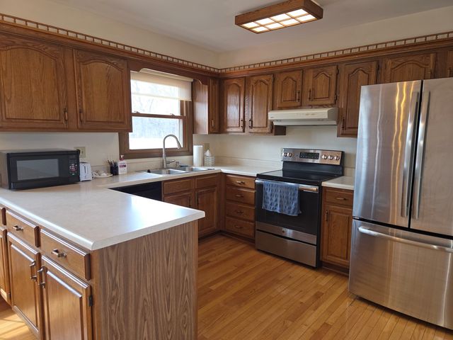 2544 TUCK-A-WAY Trail, Rockford, IL 61107