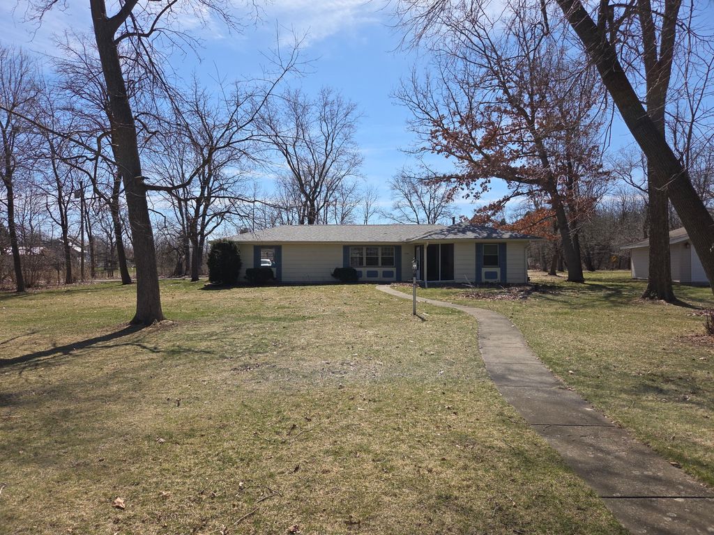 2544 TUCK-A-WAY Trail, Rockford, IL 61107