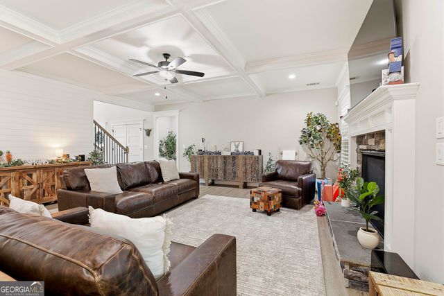 14 Pond Oak Way, Moreland, GA 30259