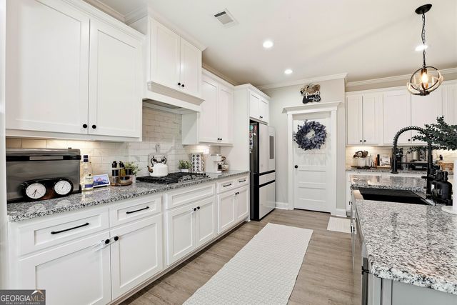 14 Pond Oak Way, Moreland, GA 30259