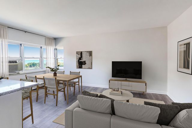 4950 N Marine Drive 1402, Chicago, IL 60640