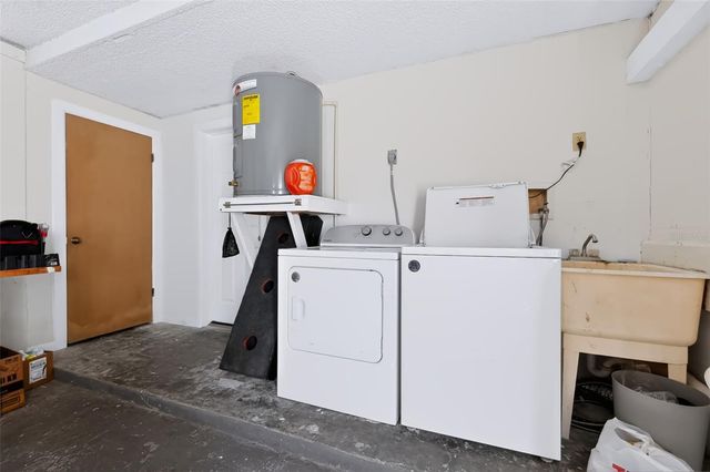 255 CAPRI CIRCLE N 22, Treasure Island, FL 33706