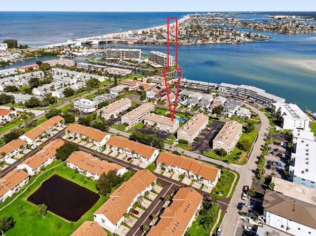 255 CAPRI CIRCLE N 22, Treasure Island, FL 33706