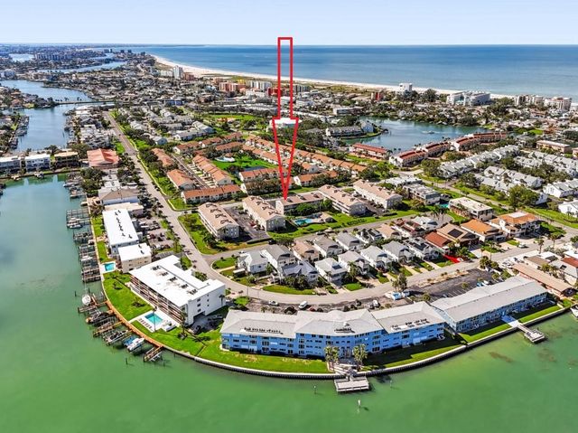 255 CAPRI CIRCLE N 22, Treasure Island, FL 33706