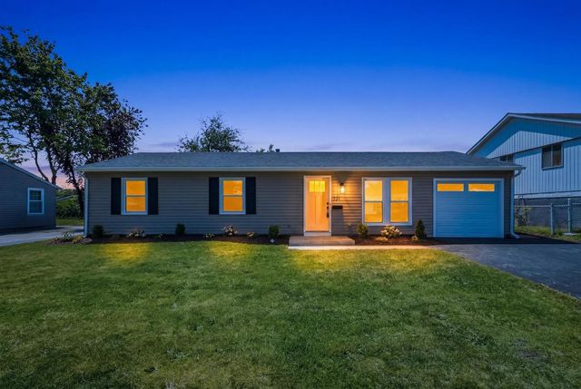 221 Gordon Avenue, Romeoville, IL 60446
