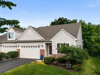 1773 Beta Drive A, Sugar Grove, IL 60554
