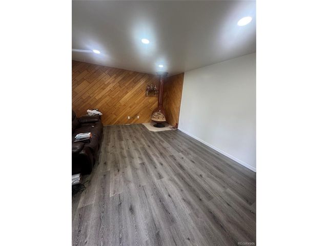8905 W Bayaud Ave, Denver, CO 80226
