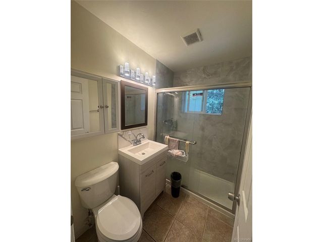 8905 W Bayaud Ave, Denver, CO 80226