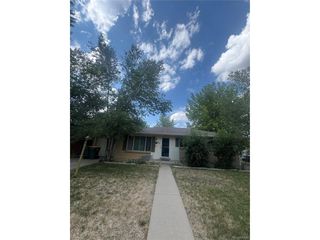 8905 W Bayaud Ave, Denver, CO 80226