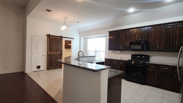 1369 Crescent Cove Drive, Rockwall, TX 75087