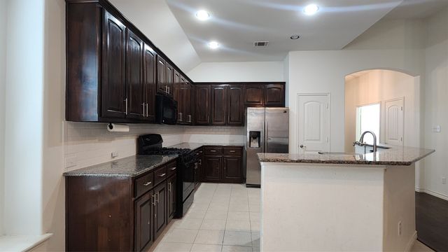1369 Crescent Cove Drive, Rockwall, TX 75087