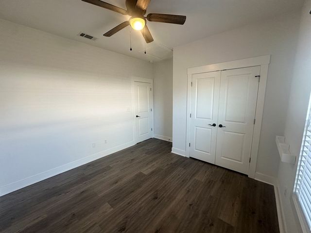 266 Merritt Dr, Slocomb, AL 36375