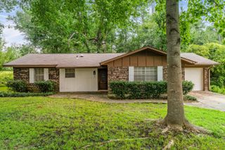 100 Virginia Dr., Hattiesburg, MS 39401
