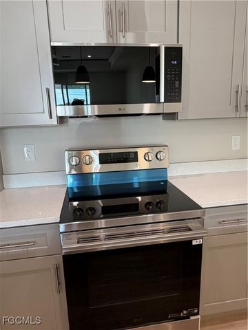 103 PENNFIELD ST, Lehigh Acres, FL 33974