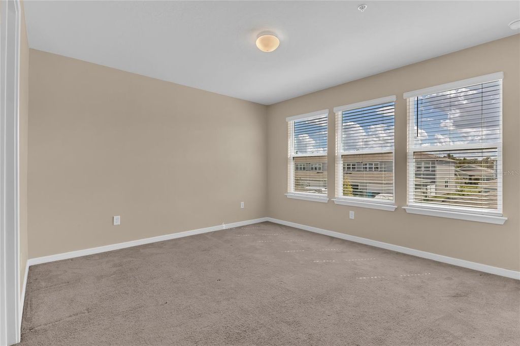 Image 16 of property listing at 9744 BROWN BURROW STREET, Orlando, FL 32829