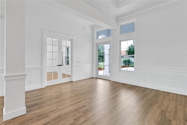 560 Stoney Brook Farm Court, Vero Beach, FL 32968