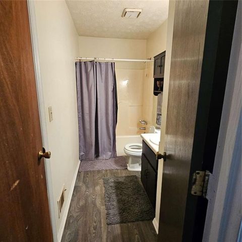 210 Winkfield, South Fulton, GA 30349