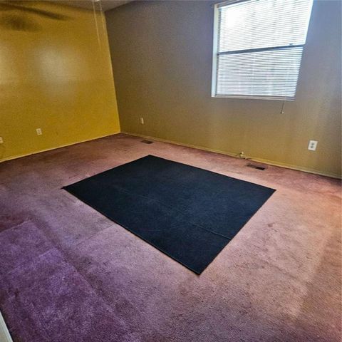 210 Winkfield, South Fulton, GA 30349