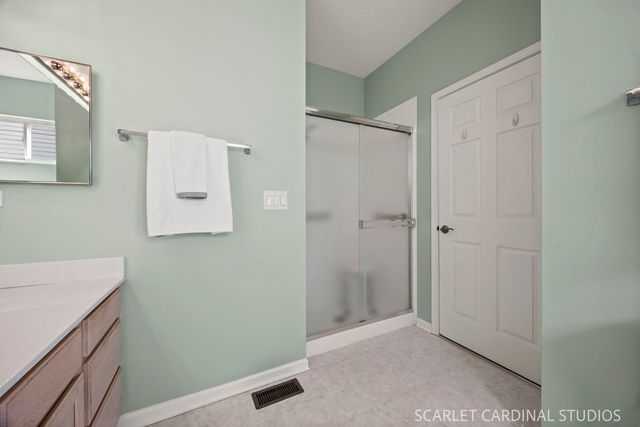 21046 W Walnut Lane, Plainfield, IL 60544