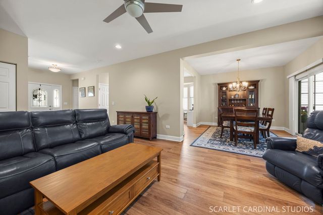 21046 W Walnut Lane, Plainfield, IL 60544