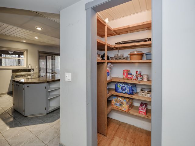 22431 Paulson Road, Gobles, MI 49055