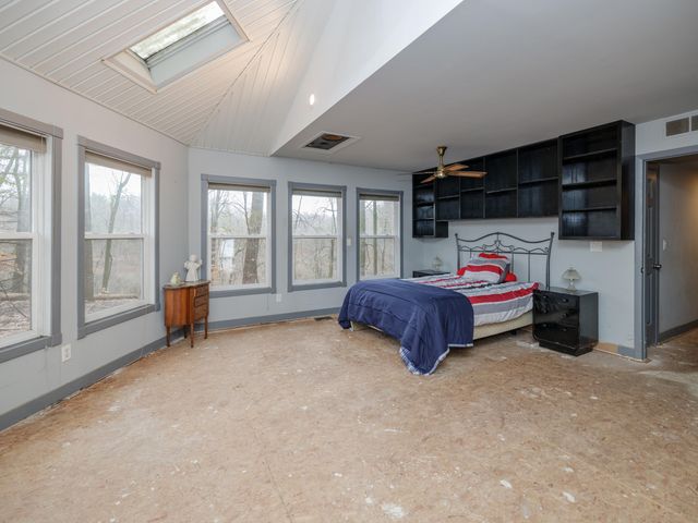 22431 Paulson Road, Gobles, MI 49055