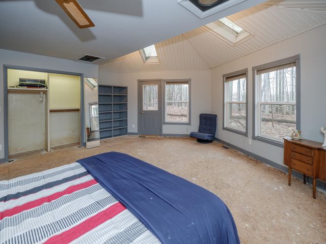 22431 Paulson Road, Gobles, MI 49055