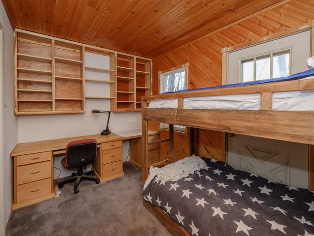 22431 Paulson Road, Gobles, MI 49055