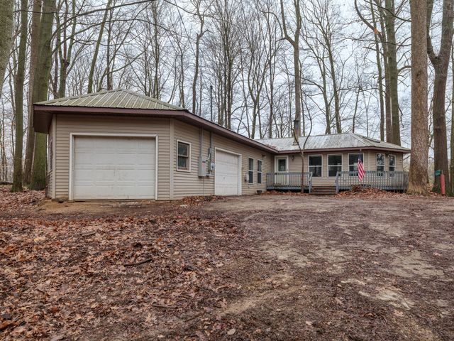 22431 Paulson Road, Gobles, MI 49055