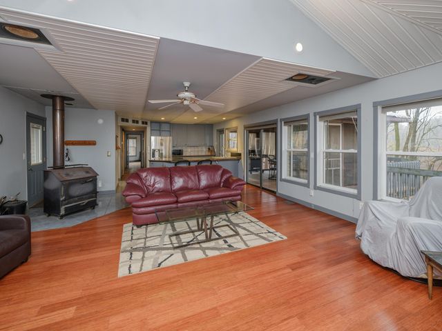 22431 Paulson Road, Gobles, MI 49055