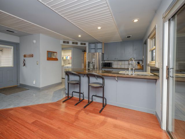 22431 Paulson Road, Gobles, MI 49055