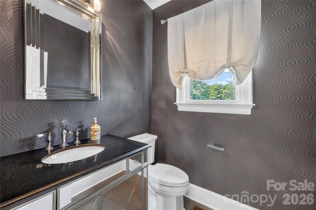 129 Aqua Drive, Mooresville, NC 28117
