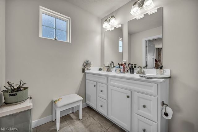 551 Bates Avenue, Seville, OH 44273