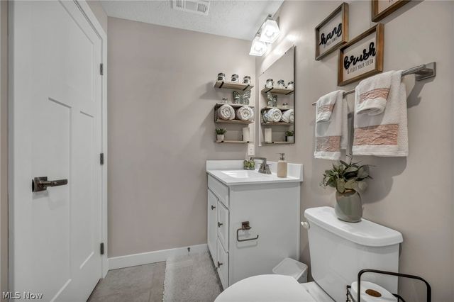 551 Bates Avenue, Seville, OH 44273