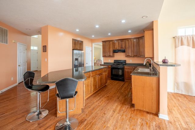 195 Brittony Woods Drive, Monroe, OH 45050