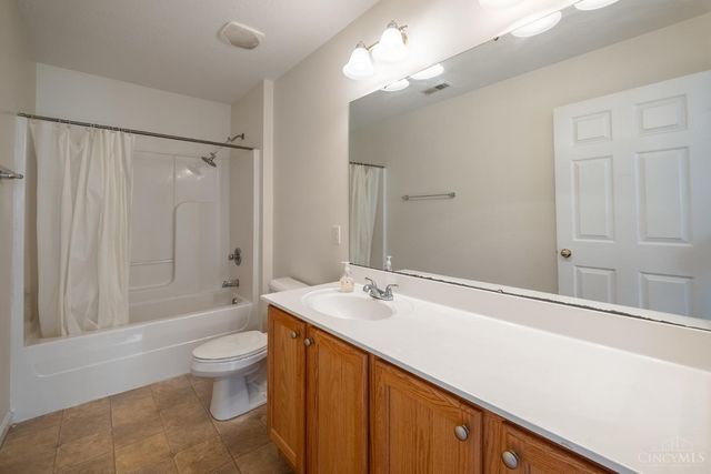 195 Brittony Woods Drive, Monroe, OH 45050