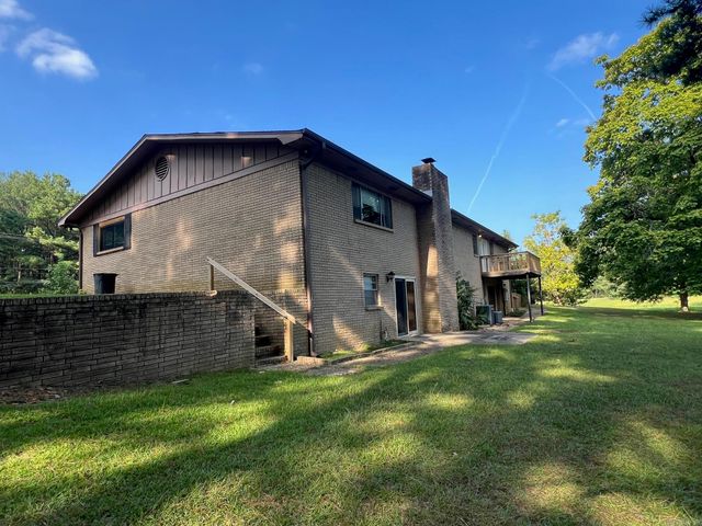 12501 County Line Road, Alexander, AR 72002