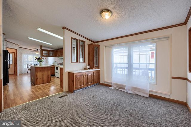 564 W CEDAR ST, Palmyra, PA 17078